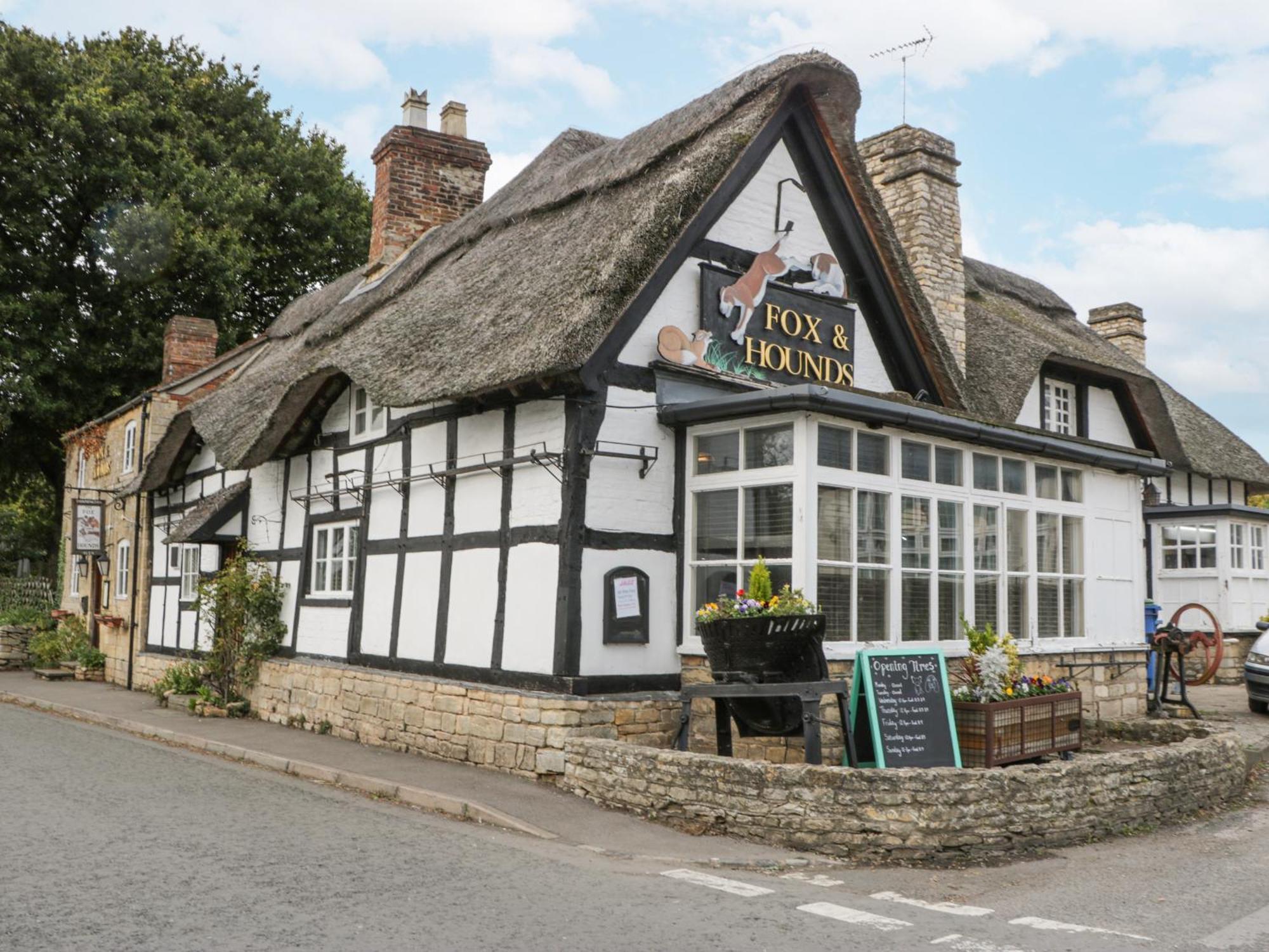 The Coach House Apartment Tewkesbury Exterior photo