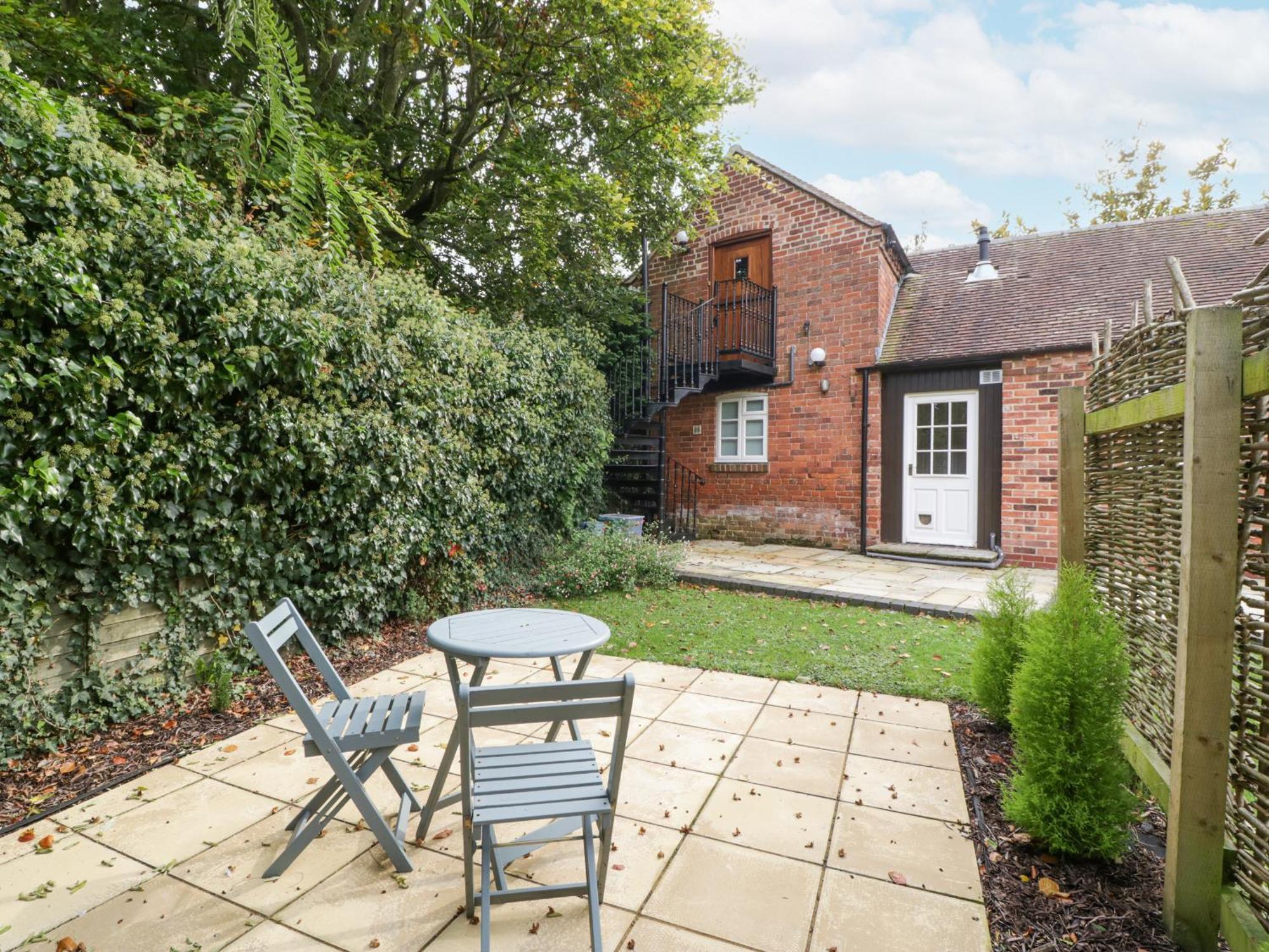 The Coach House Apartment Tewkesbury Exterior photo